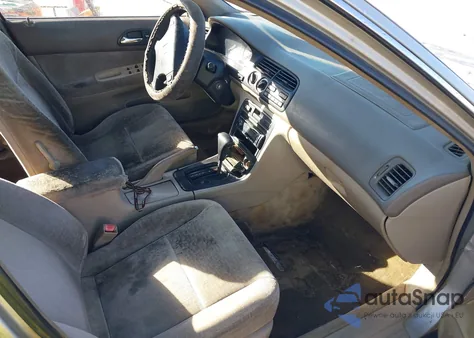 1996 Honda Accord Ex/Ex-R from USA, damaged, VIN 1HGCD5659TA195954